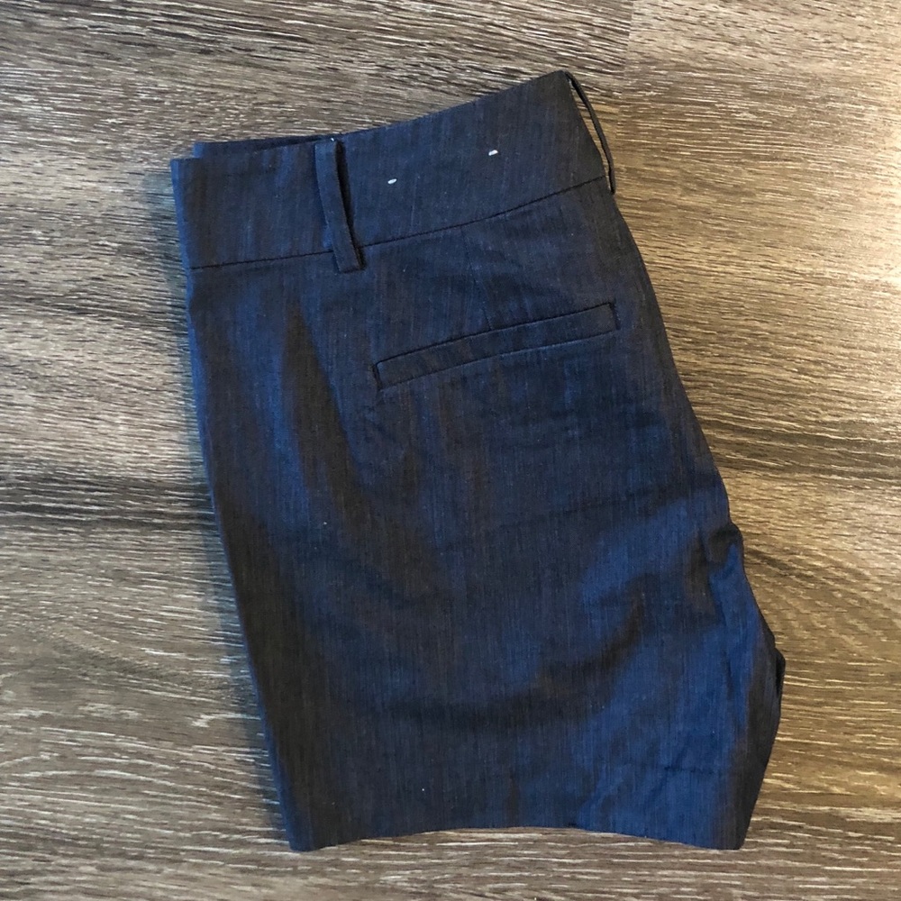 Ann Taylor Signature Chambray Shorts, sz 2 - Picture 5 of 5